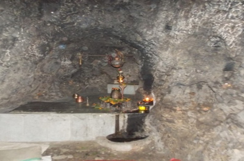 vashishth-cave